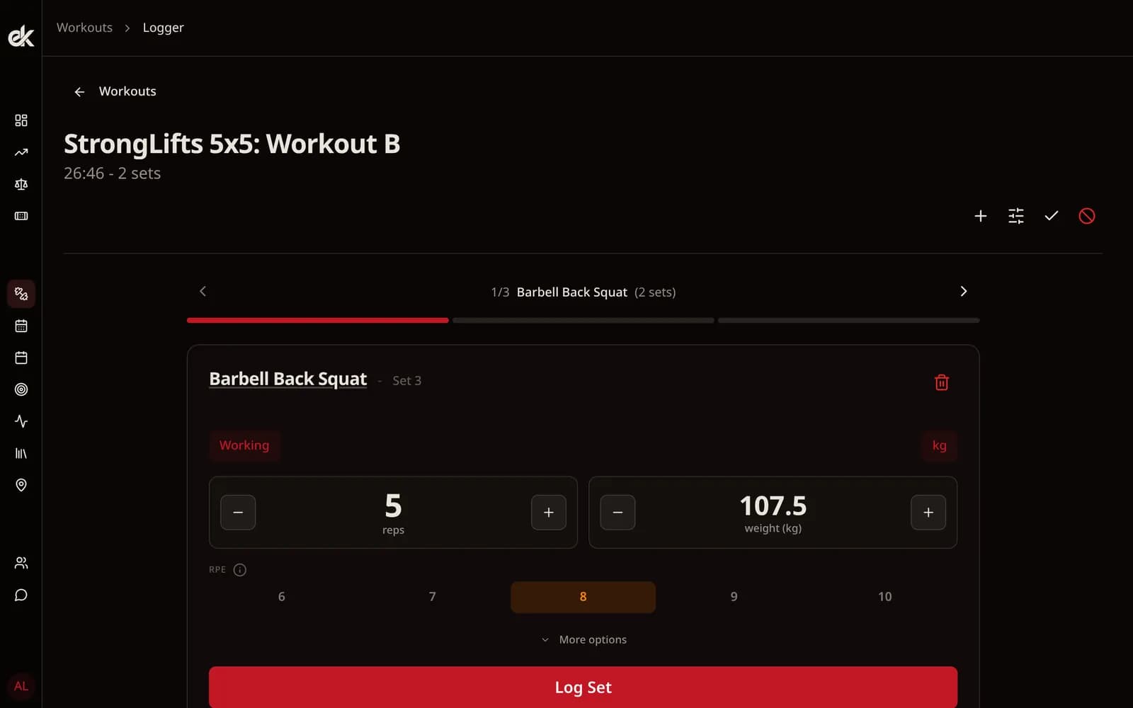 Live session screen in Eskeno: third back squat set at 107.5 kg for 5 reps, RPE 8, with two sets already logged.